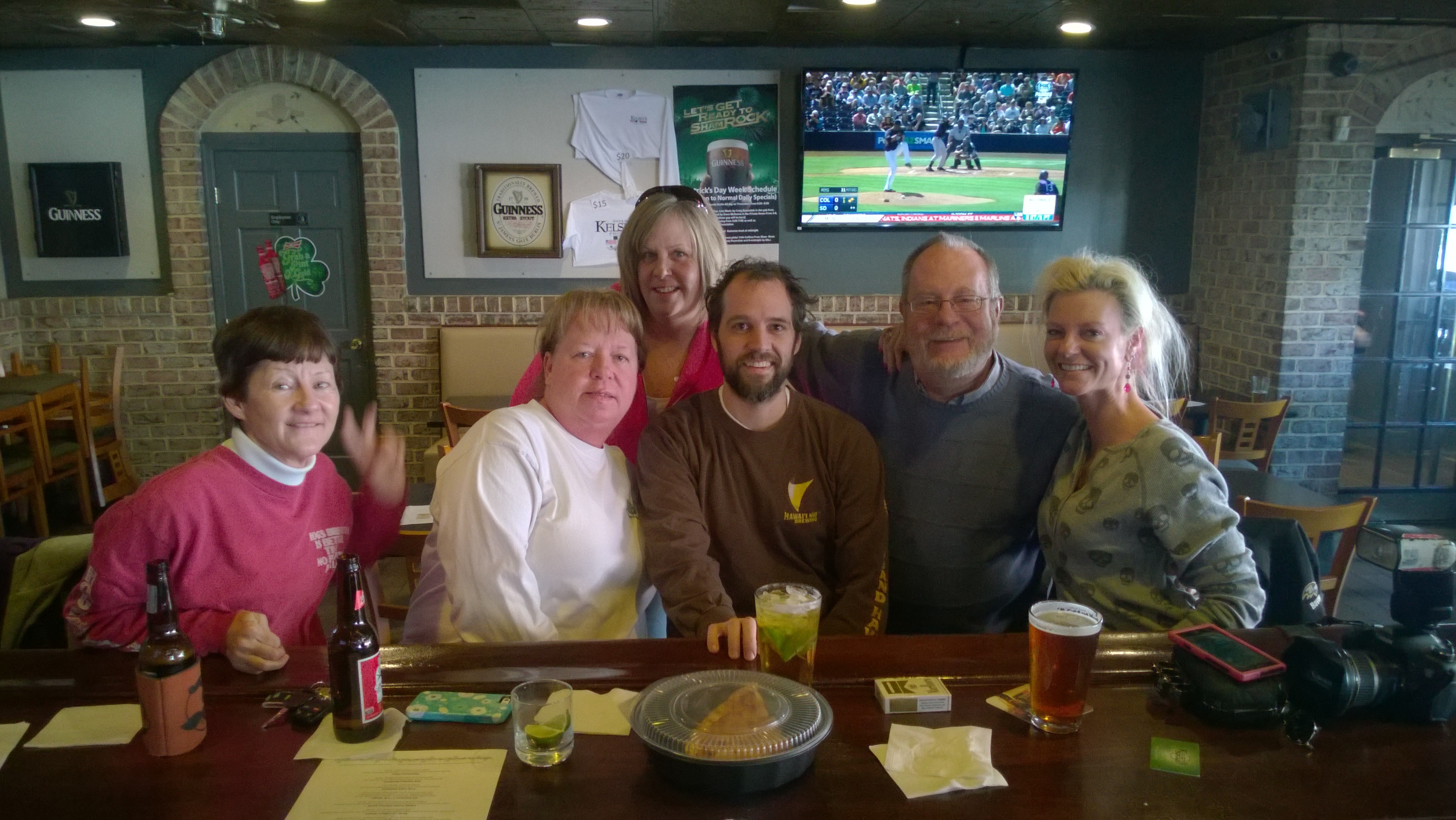 A football-less Sunday at Kelsey’s